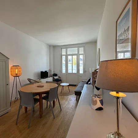 Petite Maison De Charme Apartment
